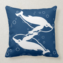 ballenas blancas en la almohada azul