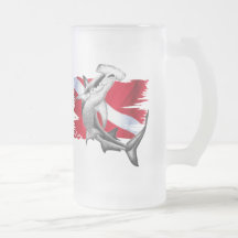 Bandera de la zambullida con el tiburón-buceador d tazas de café