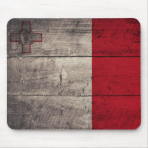 Bandera de madera vieja de Malta Tapetes De Ratón