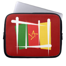 Bandera del cepillo del Camerún Fundas Ordendadores