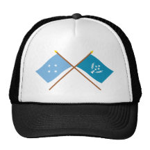 Banderas cruzadas de Micronesia y de Kosrae Gorra