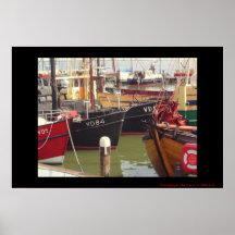 Barcos de pesca en Volendam, Países Bajos Impresiones