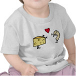 Bebé de los macarrones con queso camiseta