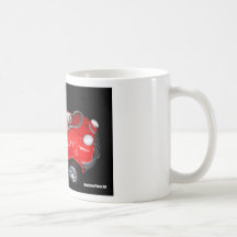 Bebé que compite con recién nacido tazas de café