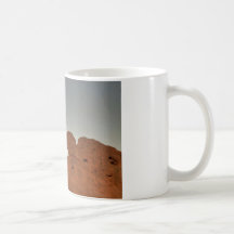 Besar camellos debajo de la luna 03 tazas