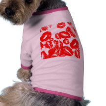 Béseme detrás camisetas de perrito