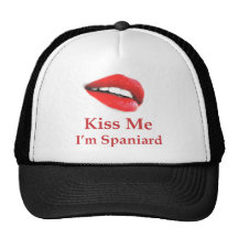 Béseme que soy español gorros bordados