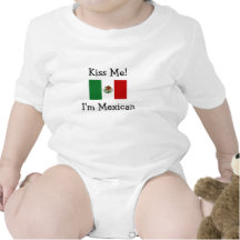 ¡Béseme! Soy mexicano Camiseta
