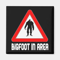 Bigfoot en señal de peligro del área imanes