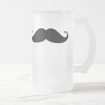 Bigote helado de la taza