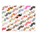 Bigotes coloridos femeninos divertidos de los mode postales