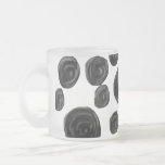 Blanco y negro, modelo de los rosas taza de café