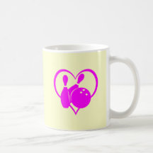Bolos rosados del corazón tazas de café