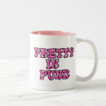 Bonito en texto punky del cráneo, bonito en cráneo taza
