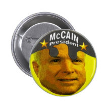 Botón amarillo de McCain Eagle Pin
