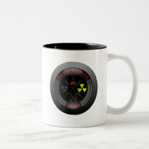 Botón de unión enojado brillante del científico taza de café