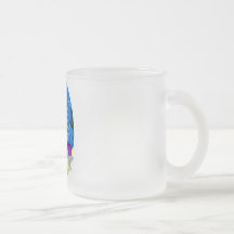 Brigit la taza rosada de la sirena y del delfín