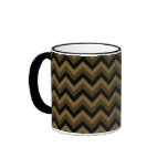 Brown oscuro y modelo de zigzag negro tazas de café