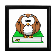 Búho de la educación en Libro verde Cajas De Regalo