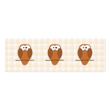 Búho lindo de Brown, fondo beige del control Plantillas De Tarjetas Personales