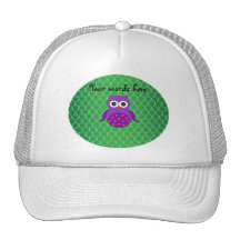 Búho púrpura lindo gorro de camionero