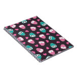 Búhos y cuaderno de los corazones