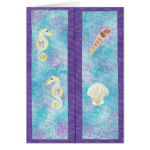 Caballos de mar de las señales y Seashells en púrp Felicitación