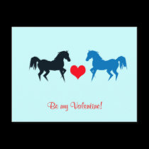 Caballos negros y azules en postal del amor tarjetas postales