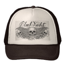CABEZA 3 GORRAS
