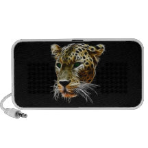 Cabeza majestuosa del leopardo del gato altavoz