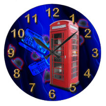 Cabina de teléfonos roja británica relojes