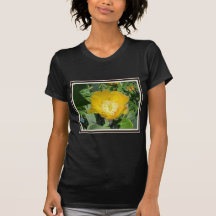 Cactus y mariposas camisetas