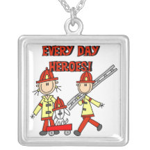 Cada collar del bombero de los héroes del día