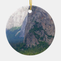 Caída nupcial del velo de Yosemite Ornamento De Navidad