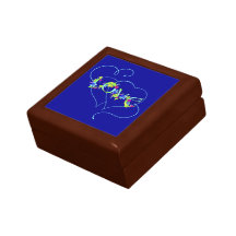 Caja de regalo de los corazones y de las flores de