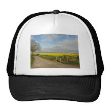 "Camino a varar en Alnmouth " Gorros Bordados
