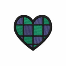 Camisa bordada corazón a cuadros polo enbordado