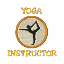 Camisa bordada instructor de la yoga
