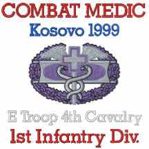 Camisa del médico del combate de Kosovo