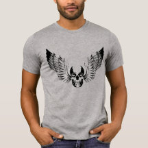 Camiseta coa alas negro del cráneo