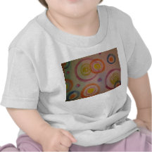camiseta colorida del bebé del círculo
