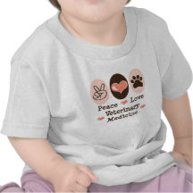 Camiseta del bebé de la veterinaría del amor de la