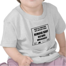 Camiseta del bebé del lavado
