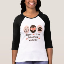 Camiseta del raglán de la veterinaría del amor de 