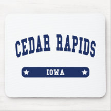 Camisetas del estilo de la universidad de Cedar Ra Alfombrilla De Ratón