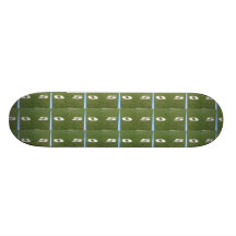 Campo de fútbol cincuenta monopatines personalizados