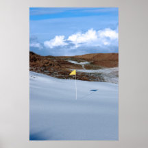 campo de golf nevado de los vínculos con la bander impresiones