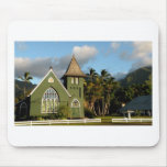 Capilla del norte de la orilla de Kauai Hawaii Tapetes De Raton