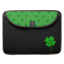 Cara afortunada del smiley del trébol de cuatro ho funda para macbook pro