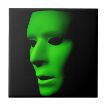 Cara extranjera verde en Black.jpg Tejas Cerámicas